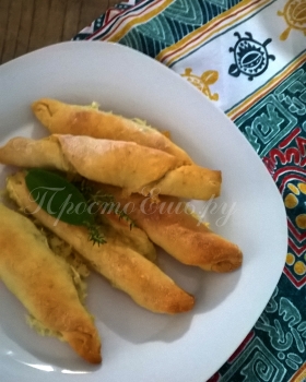 Пряные палочки, сырные палочки